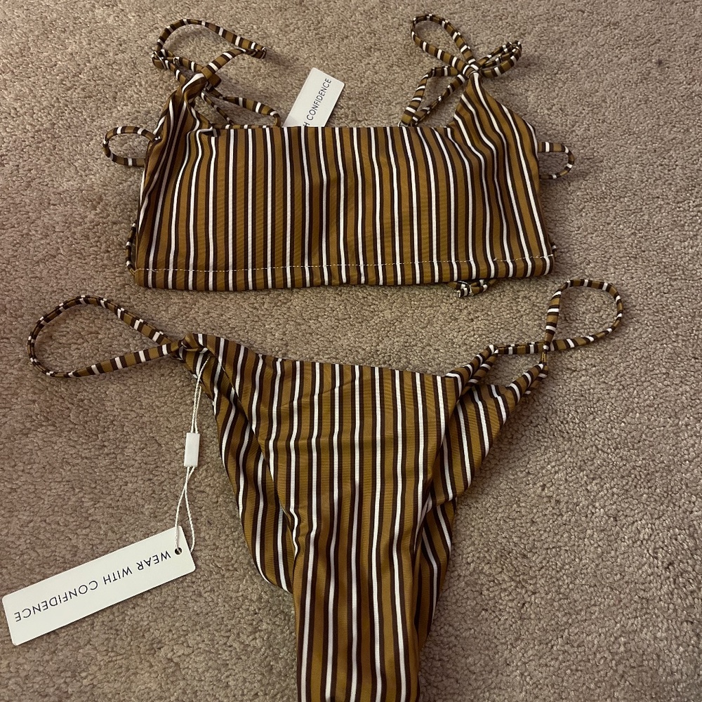 Bathing suite